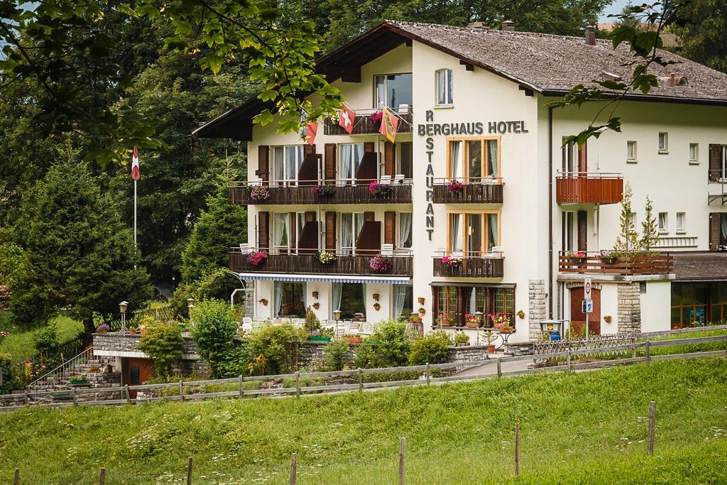 Hotel Berghaus Wengen Esterno foto