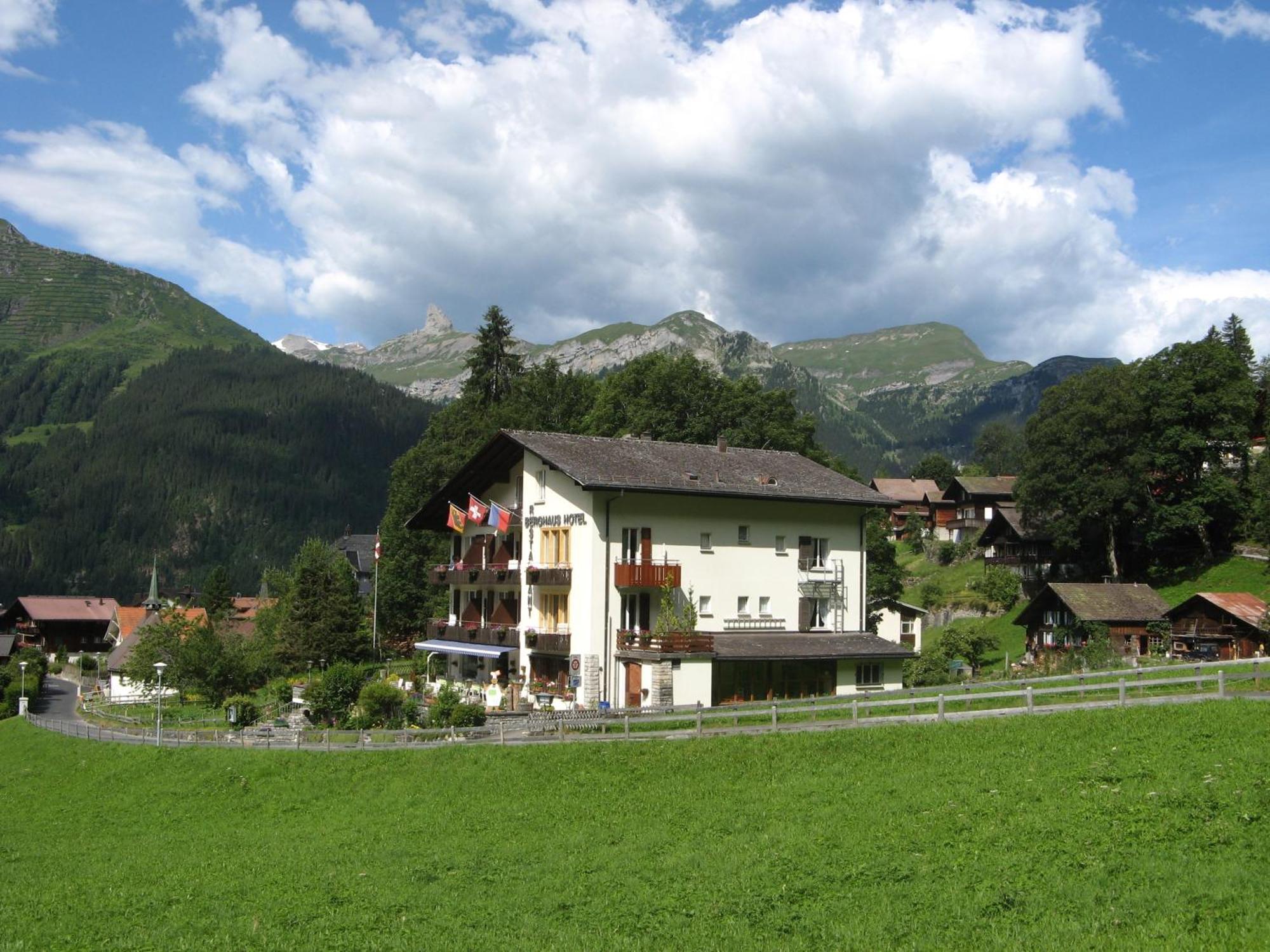 Hotel Berghaus Wengen Esterno foto